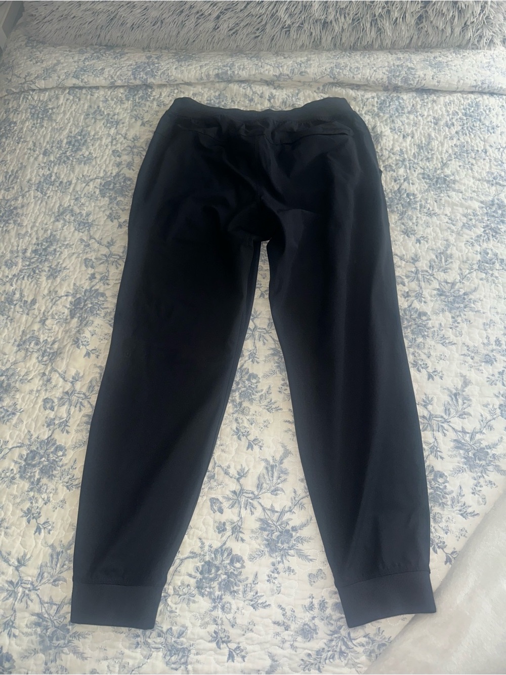 Men's Black lululemon jogger